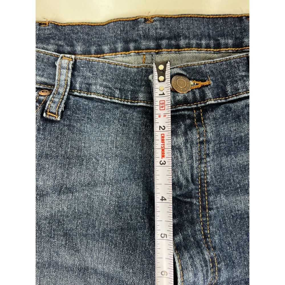 Wrangler Dark Wash Relaxed Fit Cotton Polyester Jeans Work Christmas Mens 36x30 - Picture 6 of 12